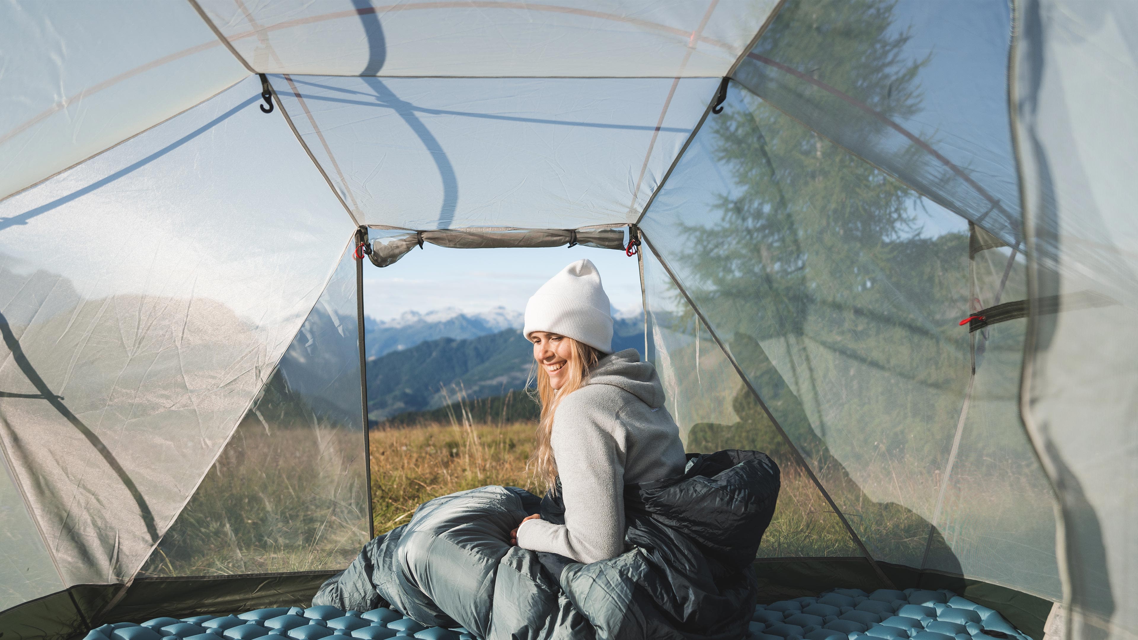 02_Light_Birch_Ausstattung_NR01_Desktop_Mobile