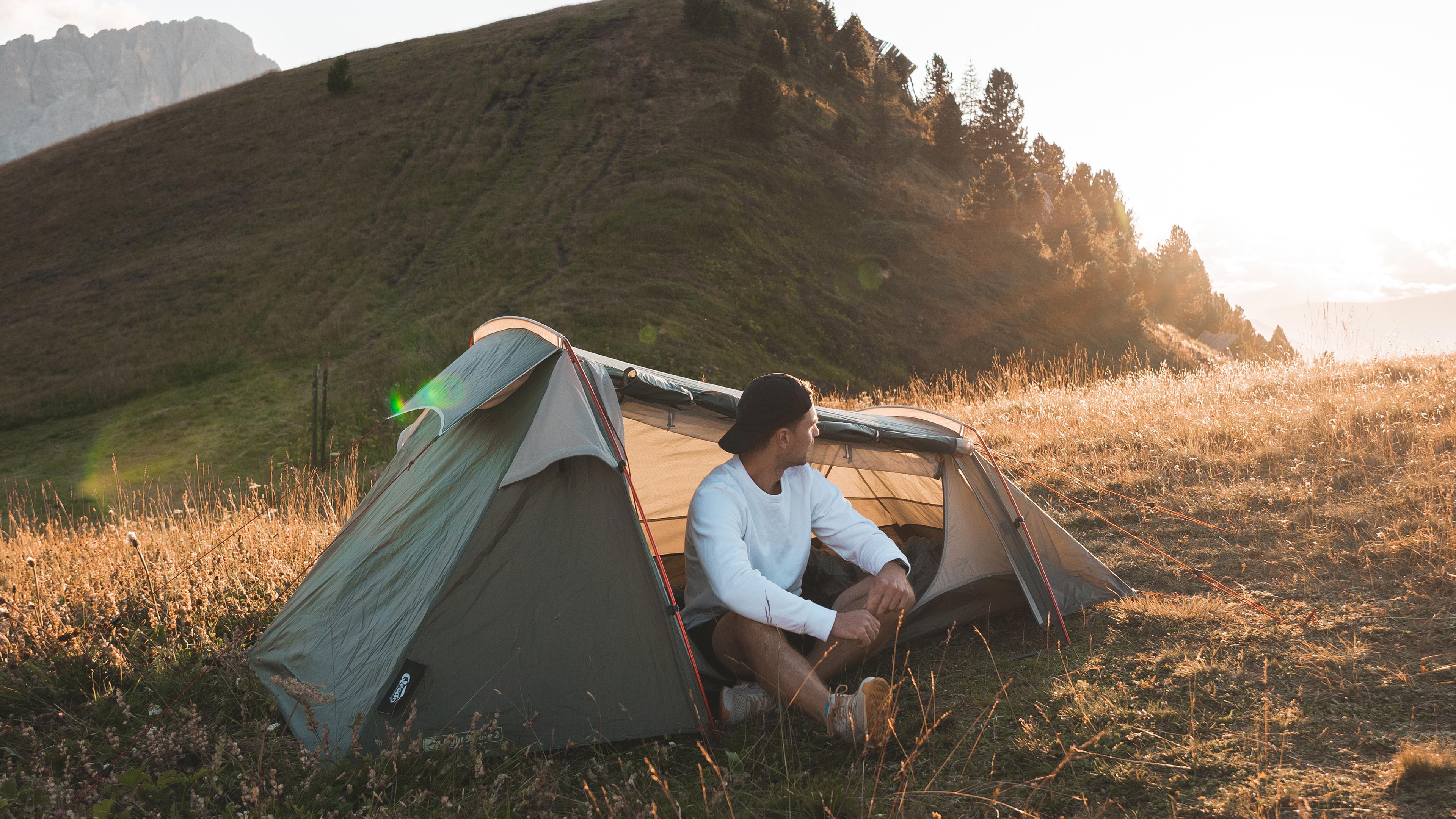 01_Light_Spruce_Einfach_aufgebaut_NR01_Desktop_Mobile