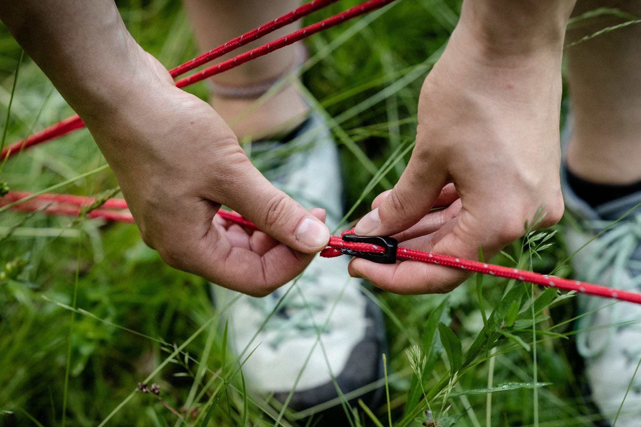 02_Motor_Canopy_Abspannleine_mit_Schnellspanner_NR01_Mobile