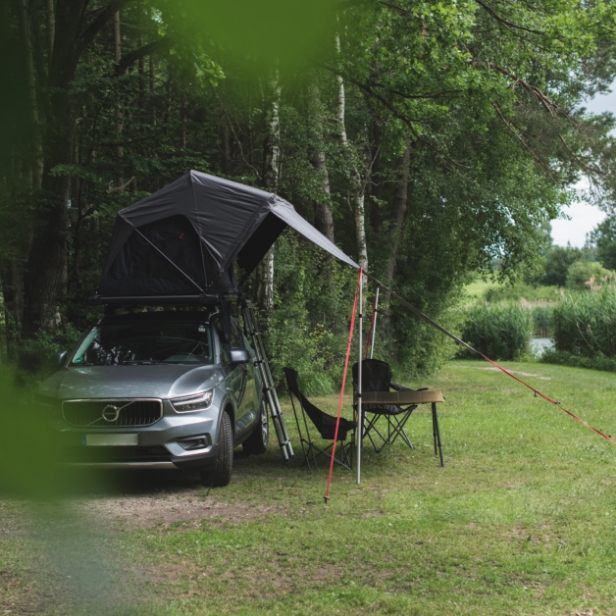 dachzelt-markise-stuhl-tisch-mobile