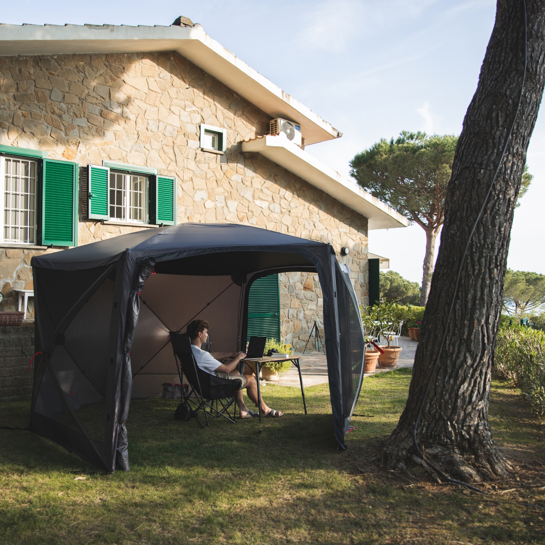 250523_Pavillon_Schnellaufbau_Features_Benefits_Schutz