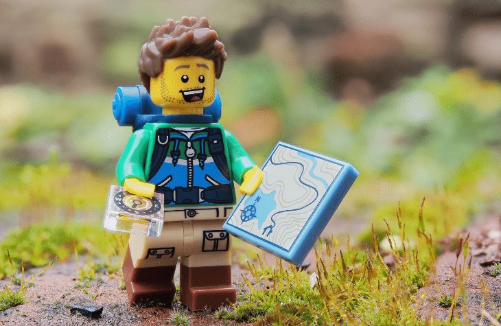 Lego køber forlystelseskoncern i milliardhandel