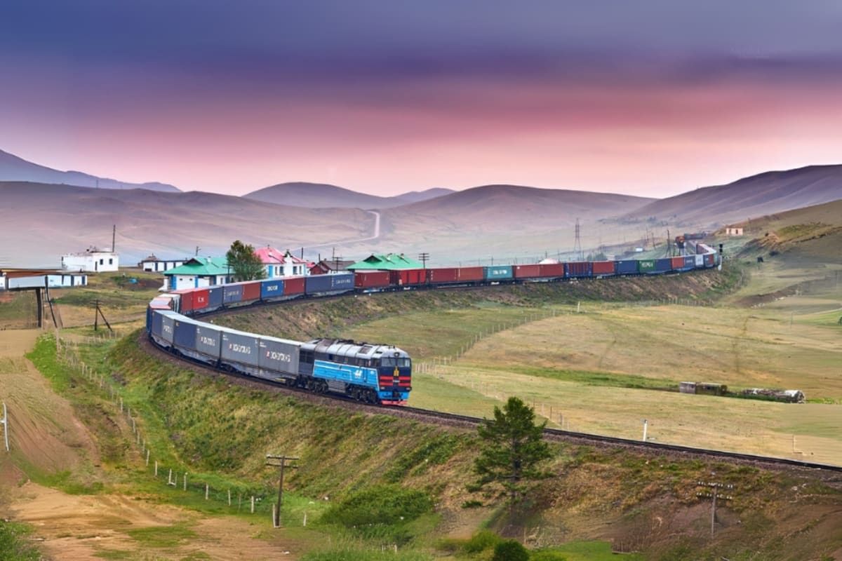 train mongolia