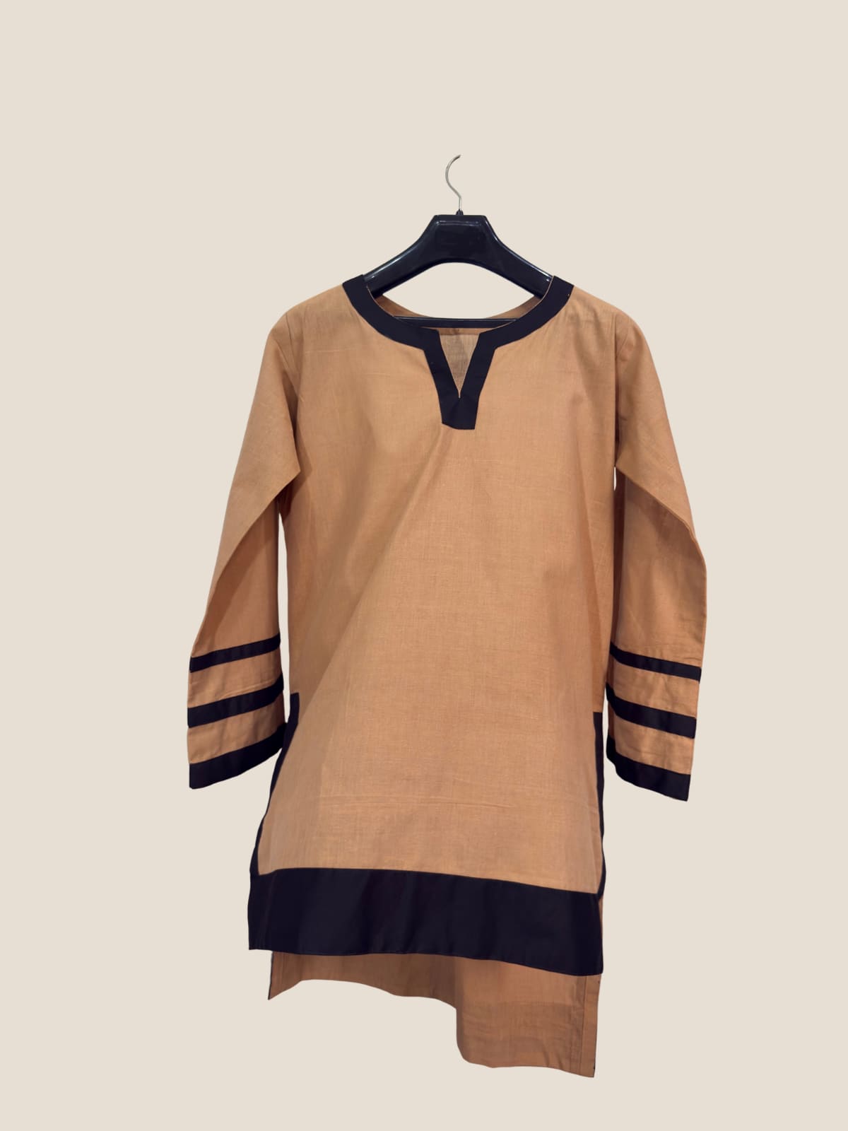 kurta in Clay, view 2