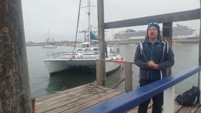 Vyjeli jsme katamaránem s průvodcem Wonem