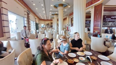 Oběd v takto krásné egyptské restauraci