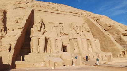 Takže další splněný životní sen: ABÚ SIMBEL...něco jsem o tom výše napsala, tak teď fotky