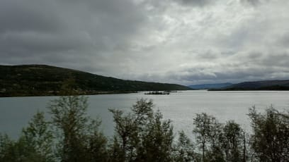 Koneckonců, ne každý cestovatel má tak krásně ponuré fotky, což?