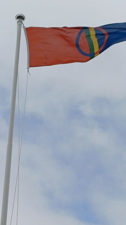 Vlajka národnosti Sámů