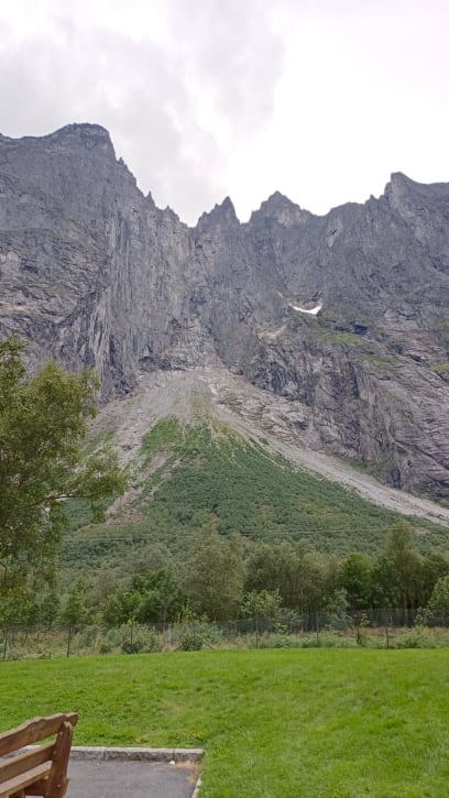 To nahoře je trolí koruna