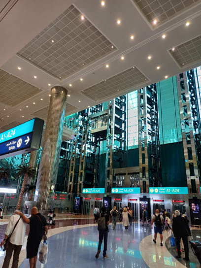 Letiště a lounge v Dubai