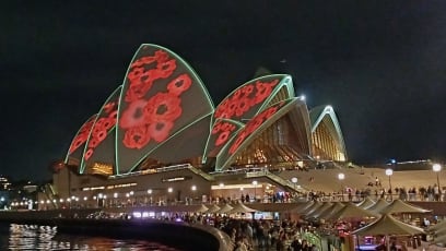 A takto i Opera uctívá hrdiny první světové války...