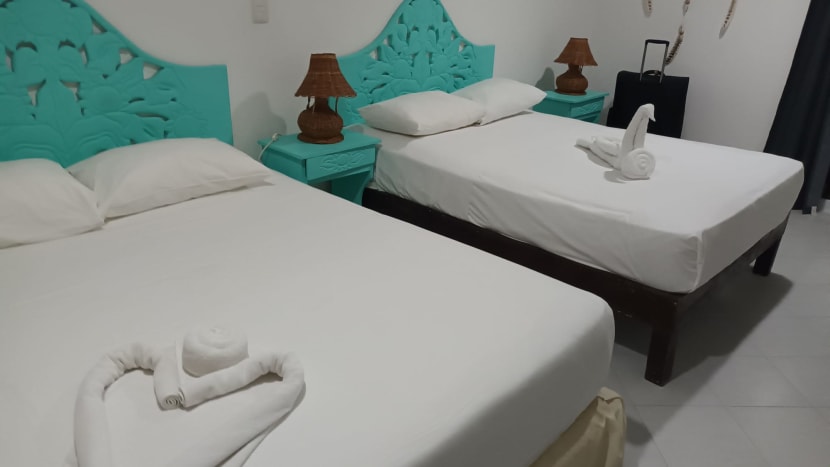 Po dobrém spánku. tady jsou pohodlné šiiiroké postele