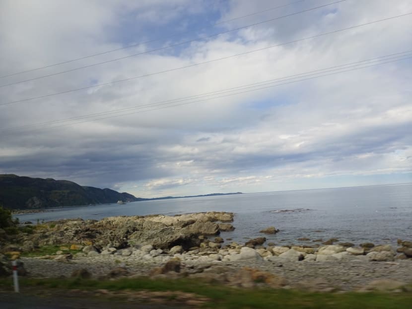 Dopoledne jsme začínali u Tasmanova moře na Západě a teď k večeru jsme na východě u Tichého oceánu