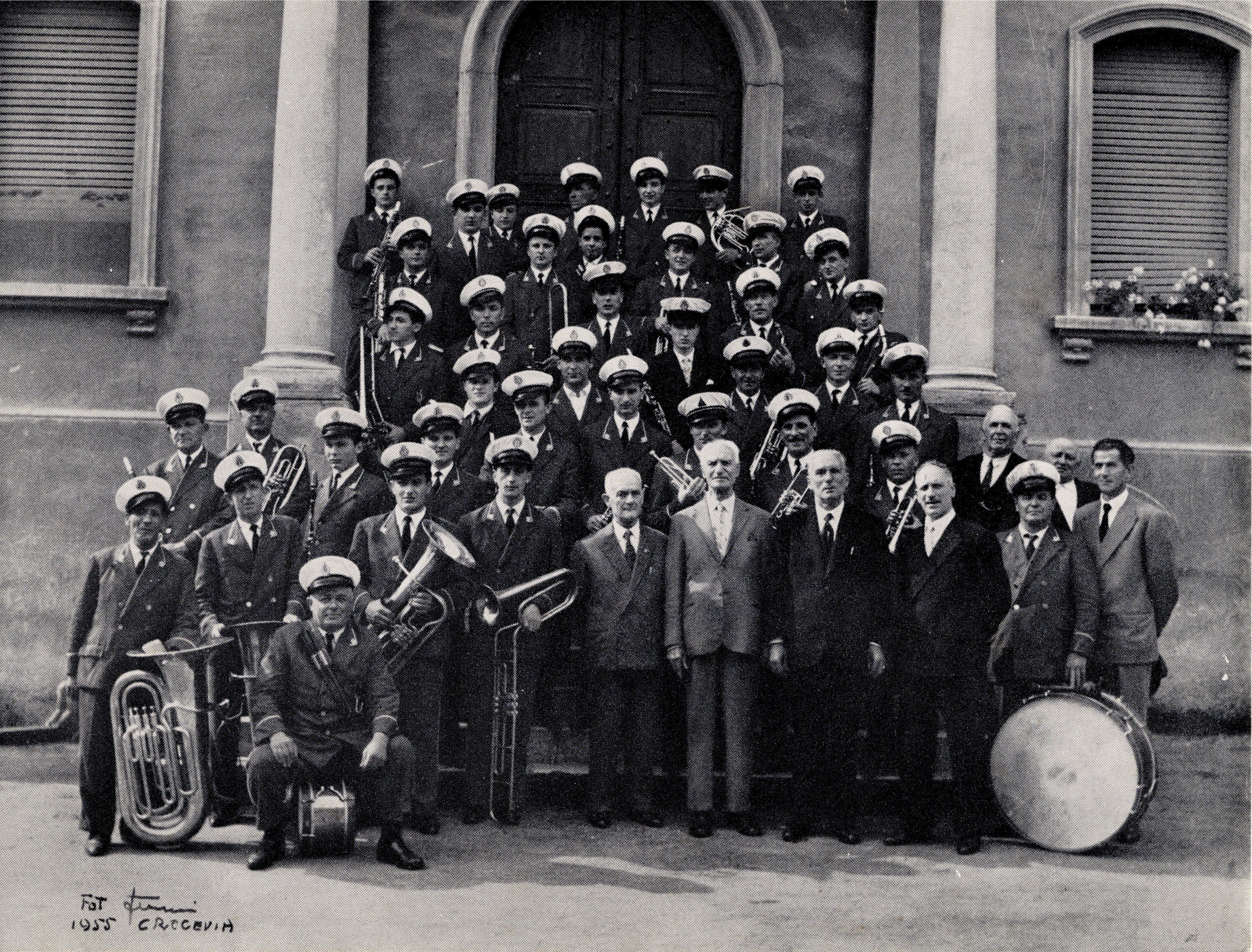 La banda a crocevia, 1955