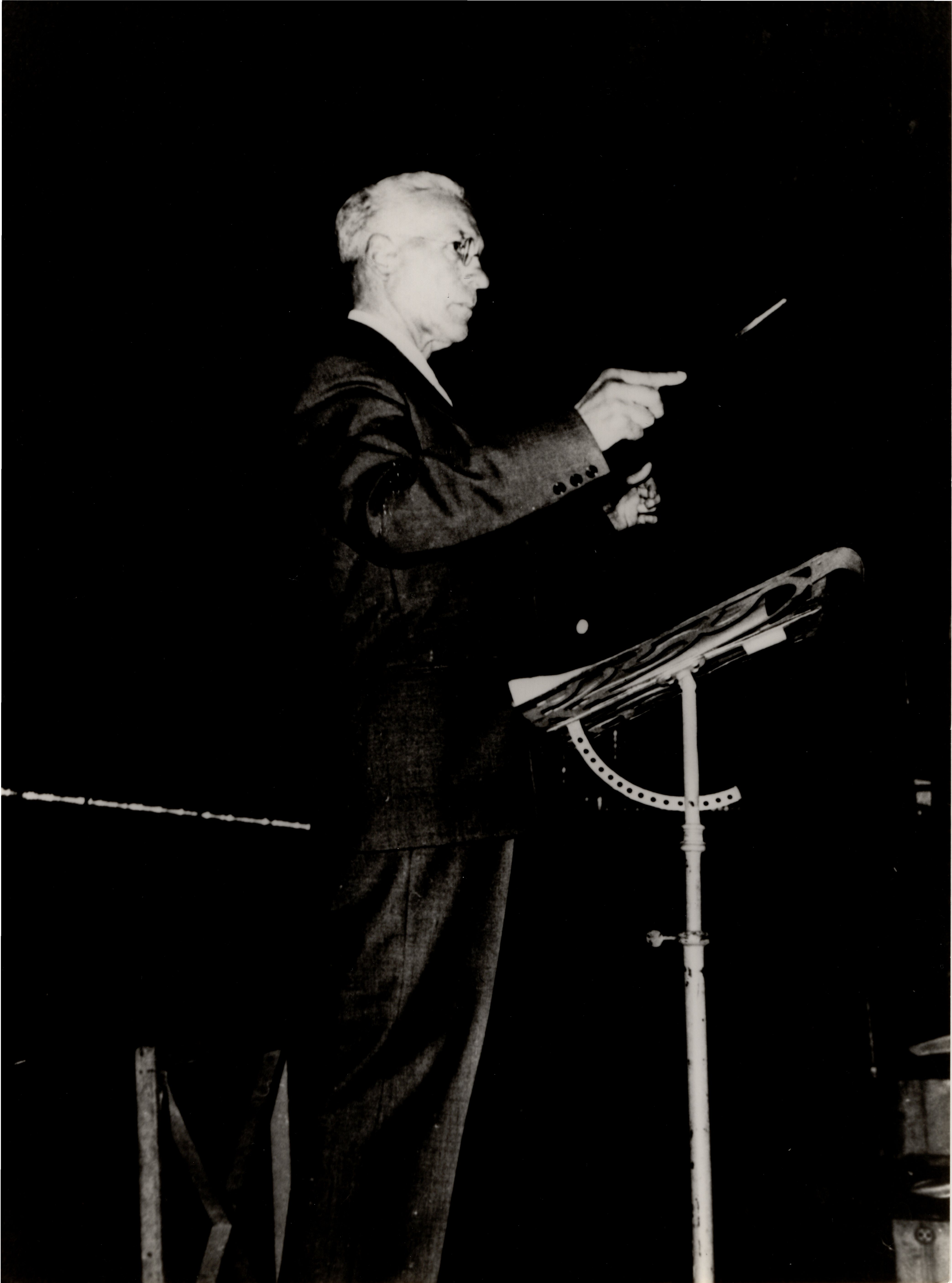 Il Maestro Giovanni Ravelli