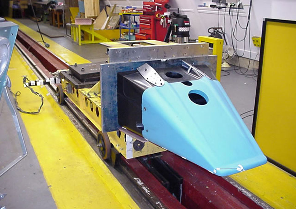 Ascari A410 Nosebox Testing