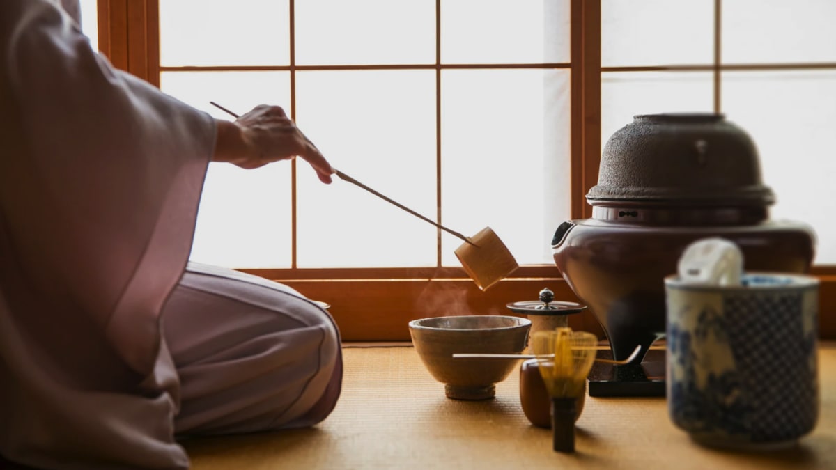 how much caffeine is in matcha vs coffee