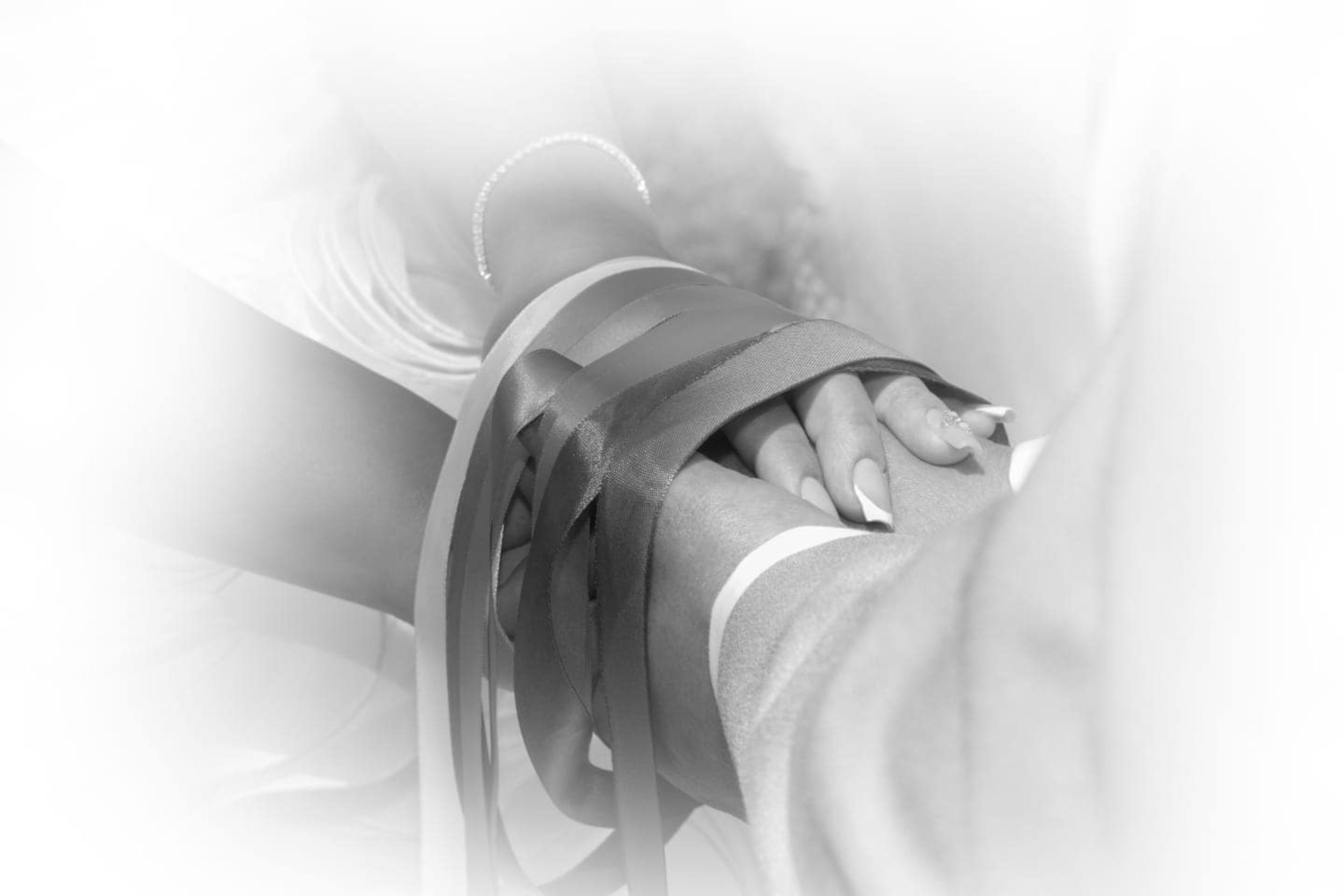Handfasting o legatura delle mani
