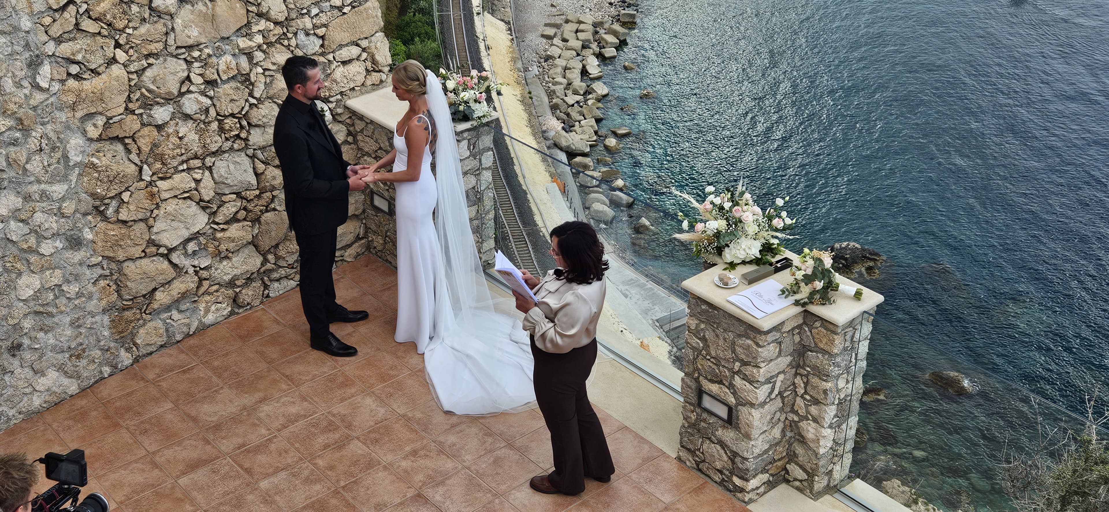 Elopement a Taormina: quando la cerimonia nasce dall'ascolto Elopement a Taormina: quando la cerimonia nasce dall'ascolto