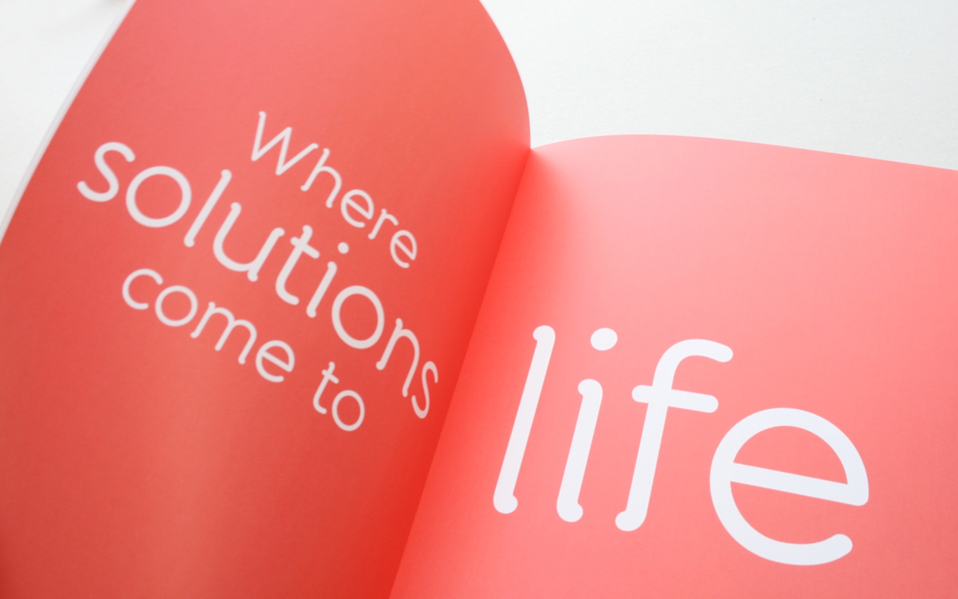 Aikenhead-Centre-For-Medical-Discovery-Brochure-Design