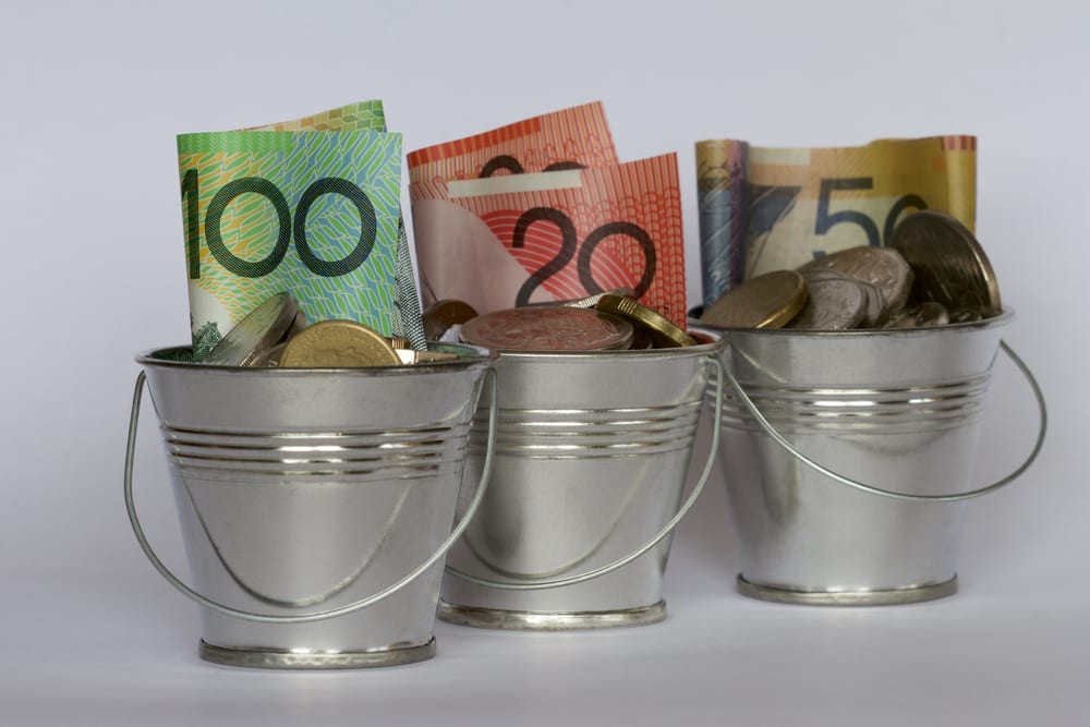 How to spend and invest at the same time How to spend and invest at the same time
