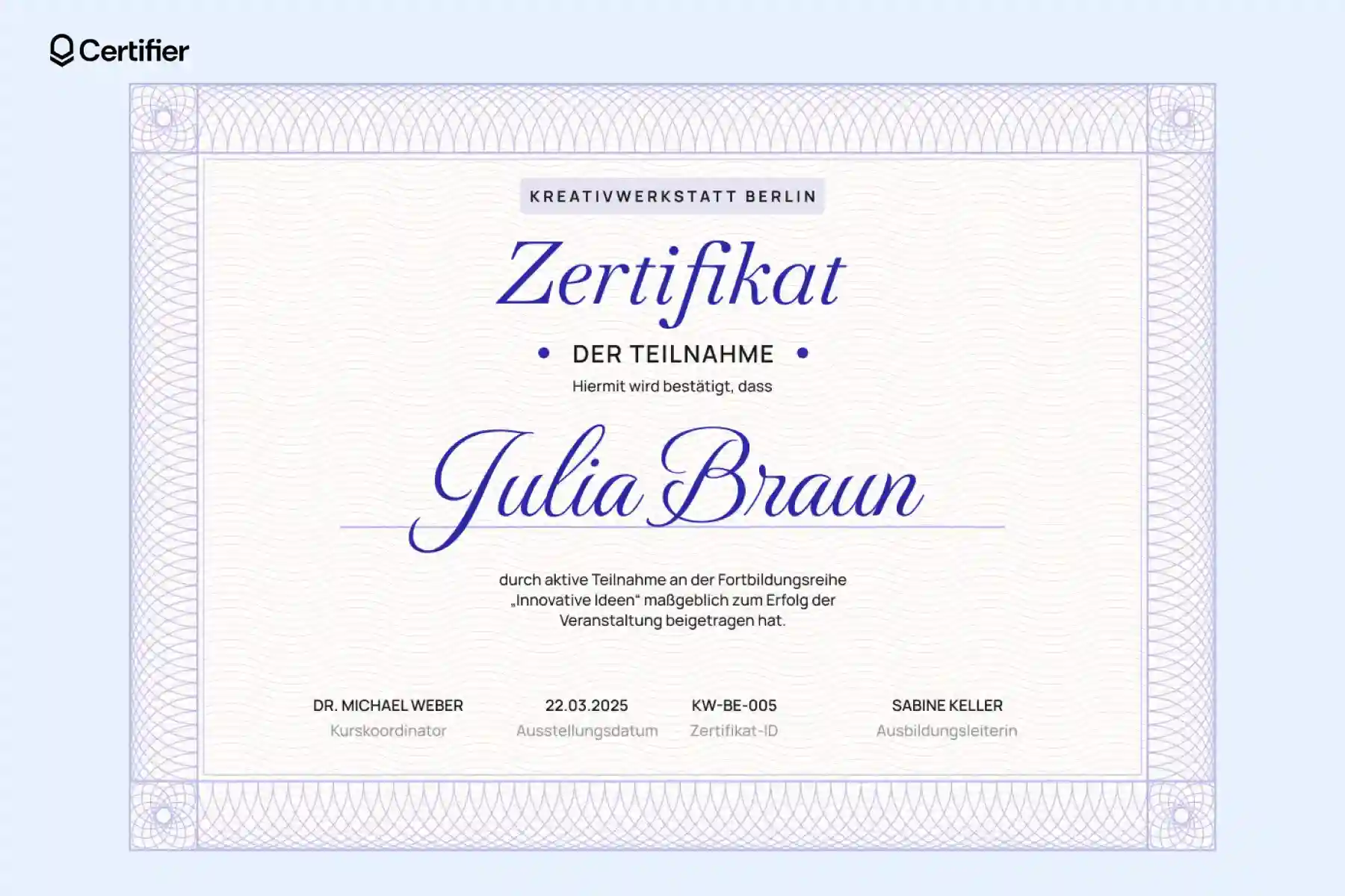Teilnahmebescheinigung im klassischen blauen Design mit eleganter Schrift und geometrischen Verzierungen – Vorlage für Zertifikat Teilnahmebestätigung. Teilnahmebescheinigung im klassischen blauen Design mit eleganter Schrift und geometrischen Verzierungen – Vorlage für Zertifikat Teilnahmebestätigung.