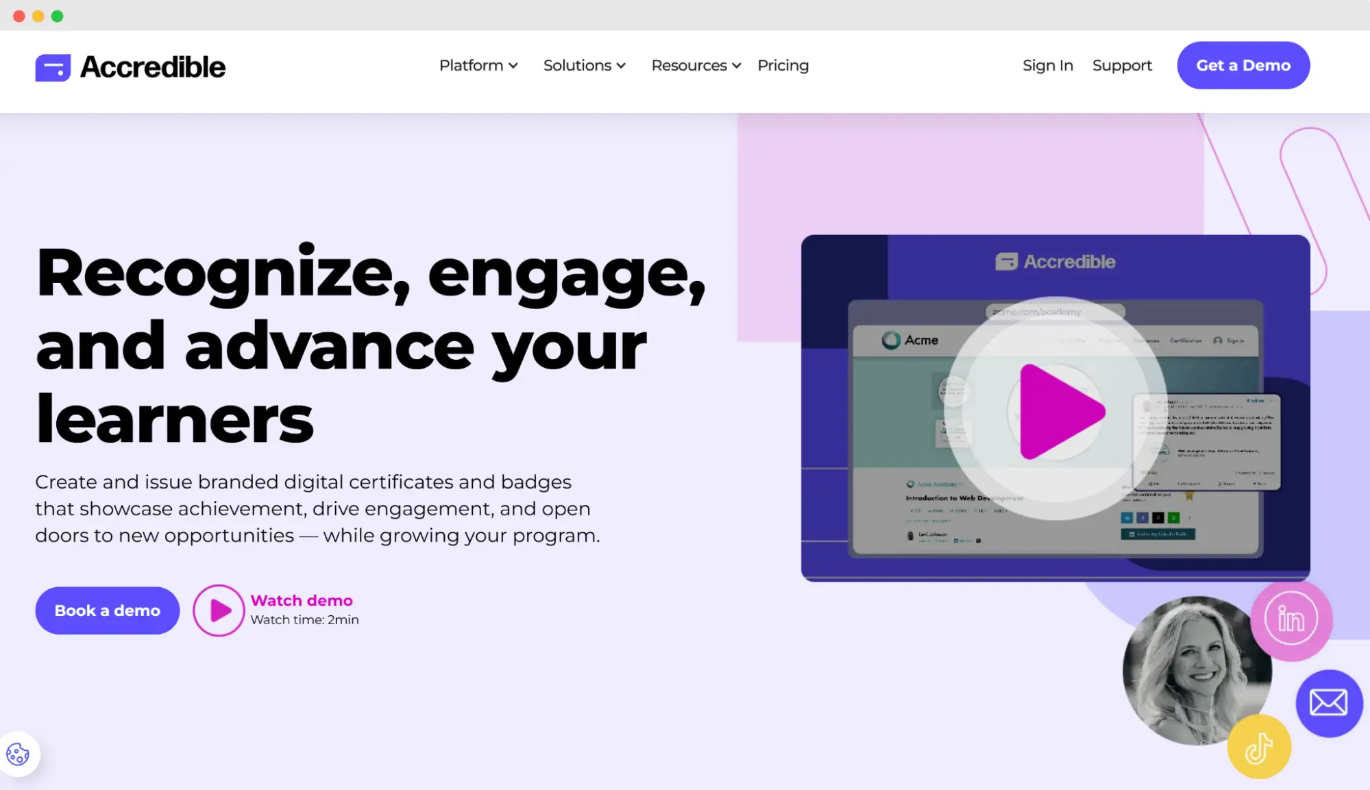 Accredible platform homepage showing features for creating and managing certificates; an online certificate maker free to use.