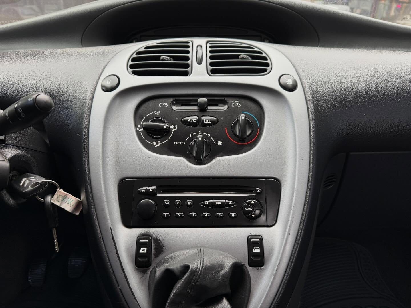 Citroën Xsara Picasso 2010 - Foto 9