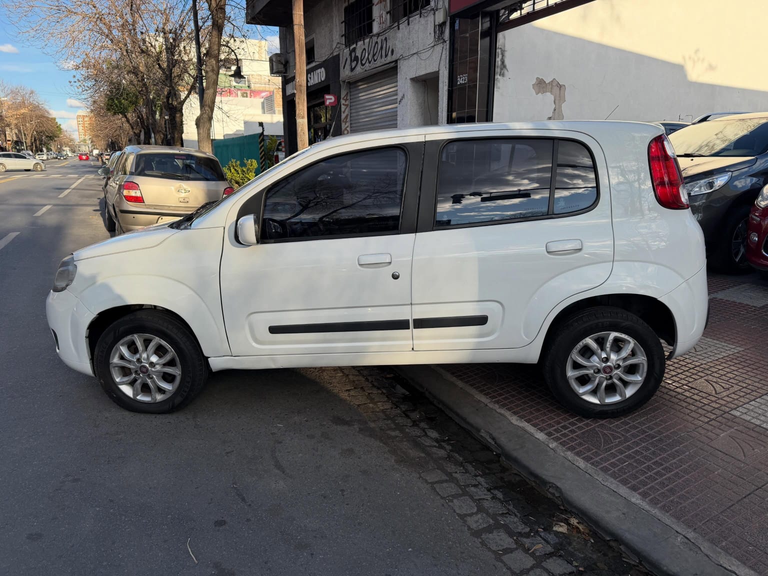 Fiat Uno 2014 - Foto 3