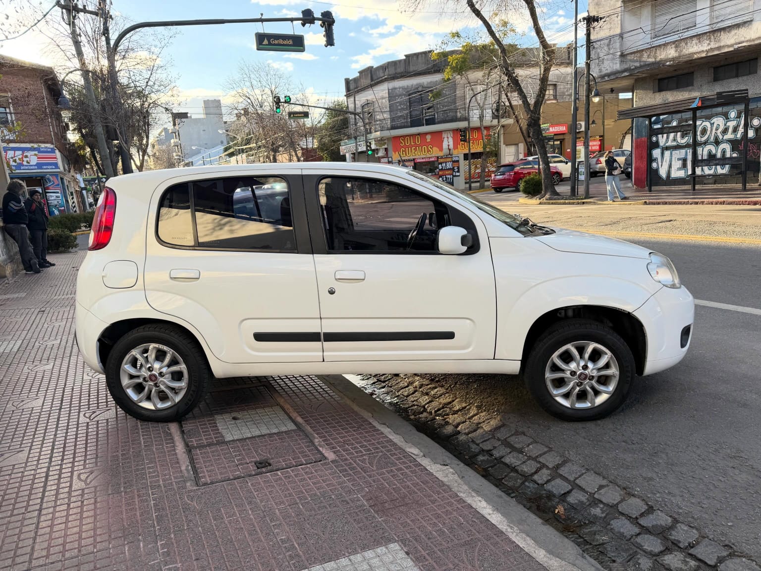 Fiat Uno 2014 - Foto 6