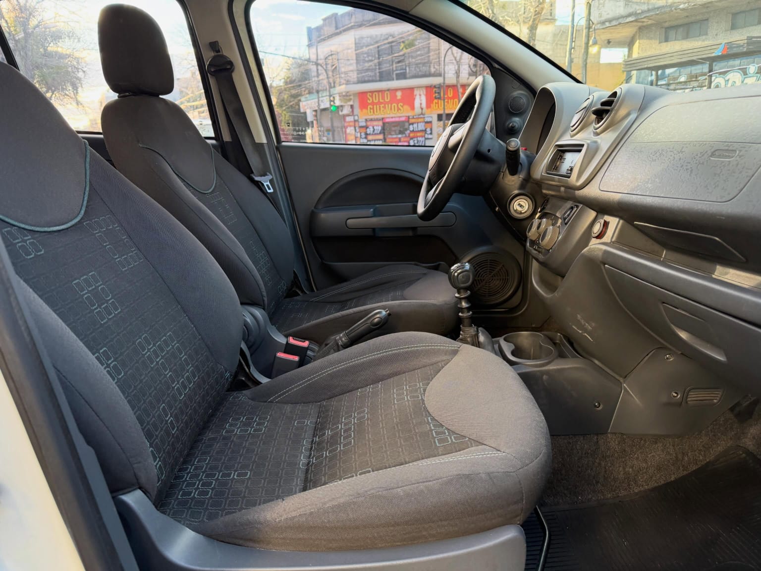 Fiat Uno 2014 - Foto 8