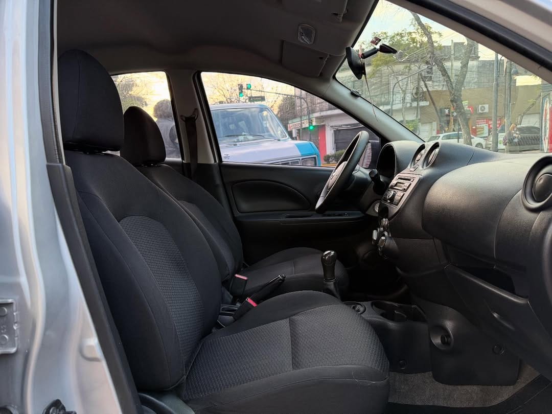 Nissan March 2015 - Foto 7