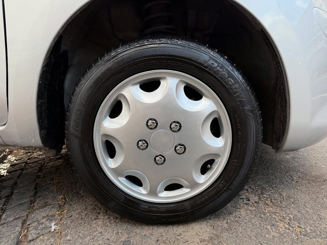 Nissan March 2015 - Foto 12