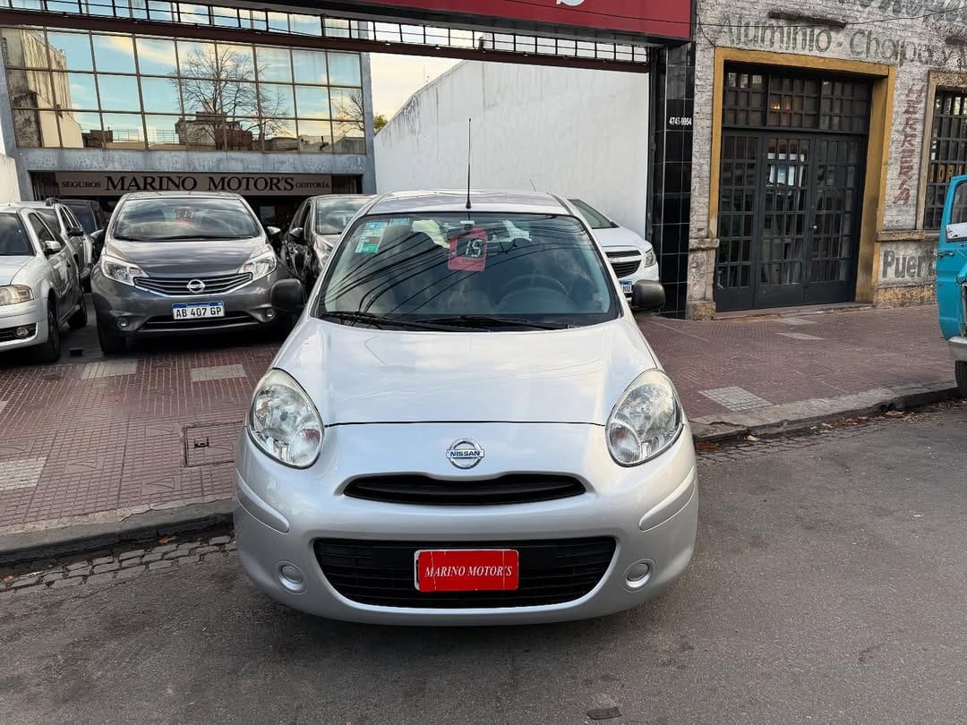 Nissan March 2015 - Foto 15