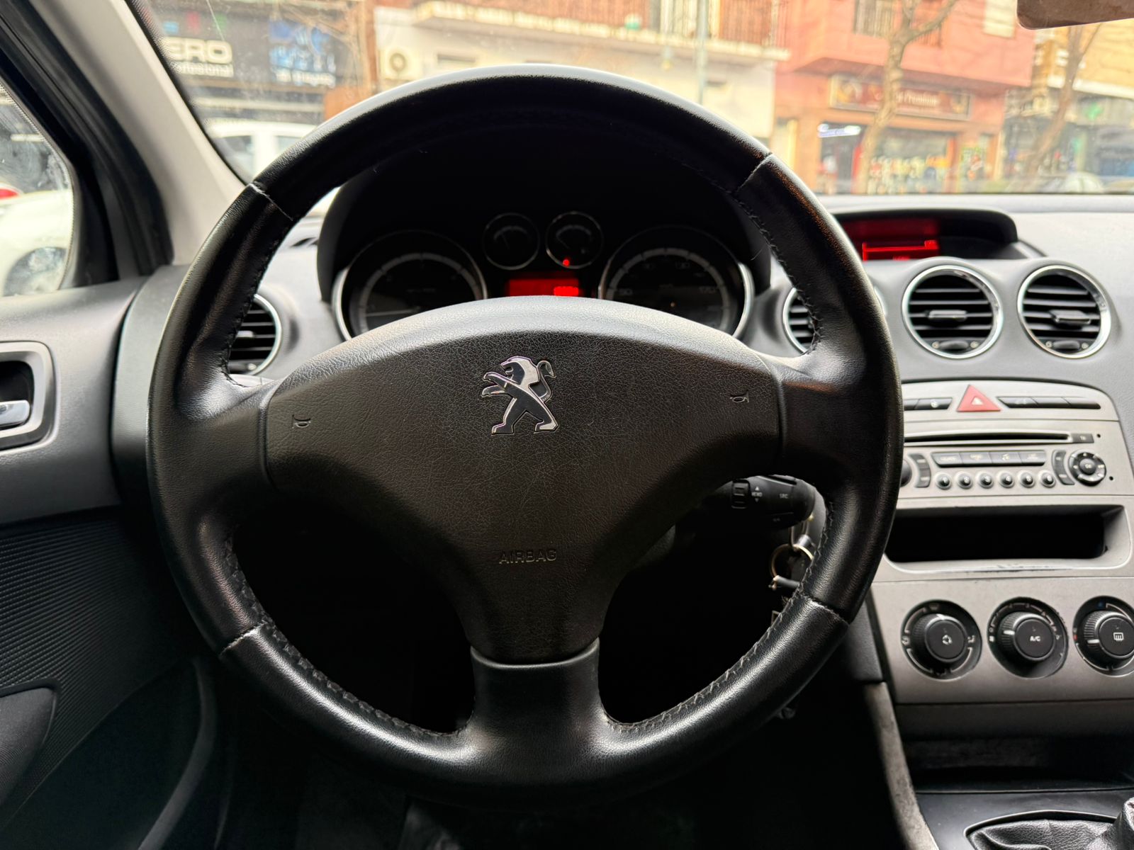 Peugeot 308 2013 - Foto 7