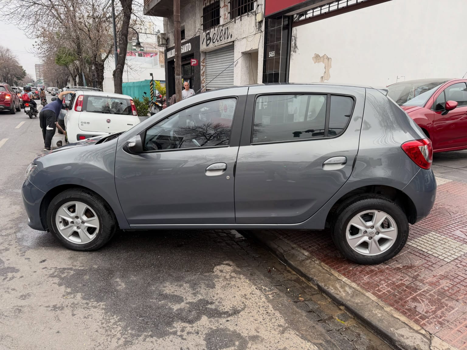 Renault Sandero 2016 - Foto 12