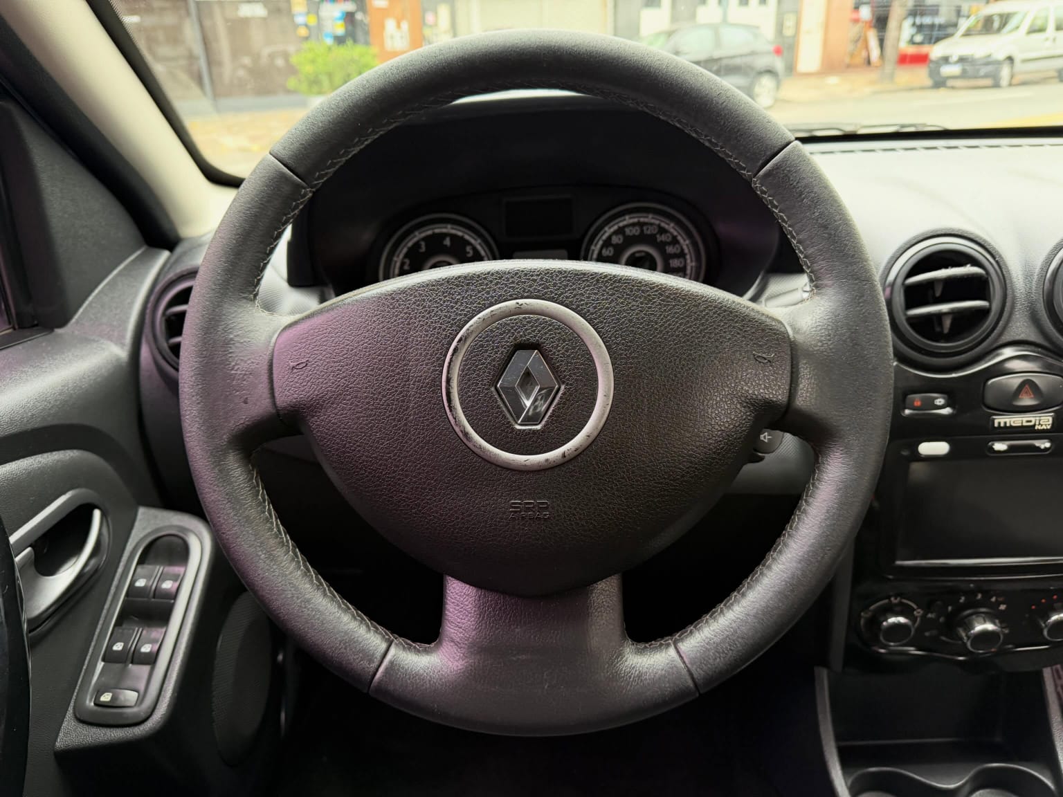 Renault Sandero 2013 - Foto 5