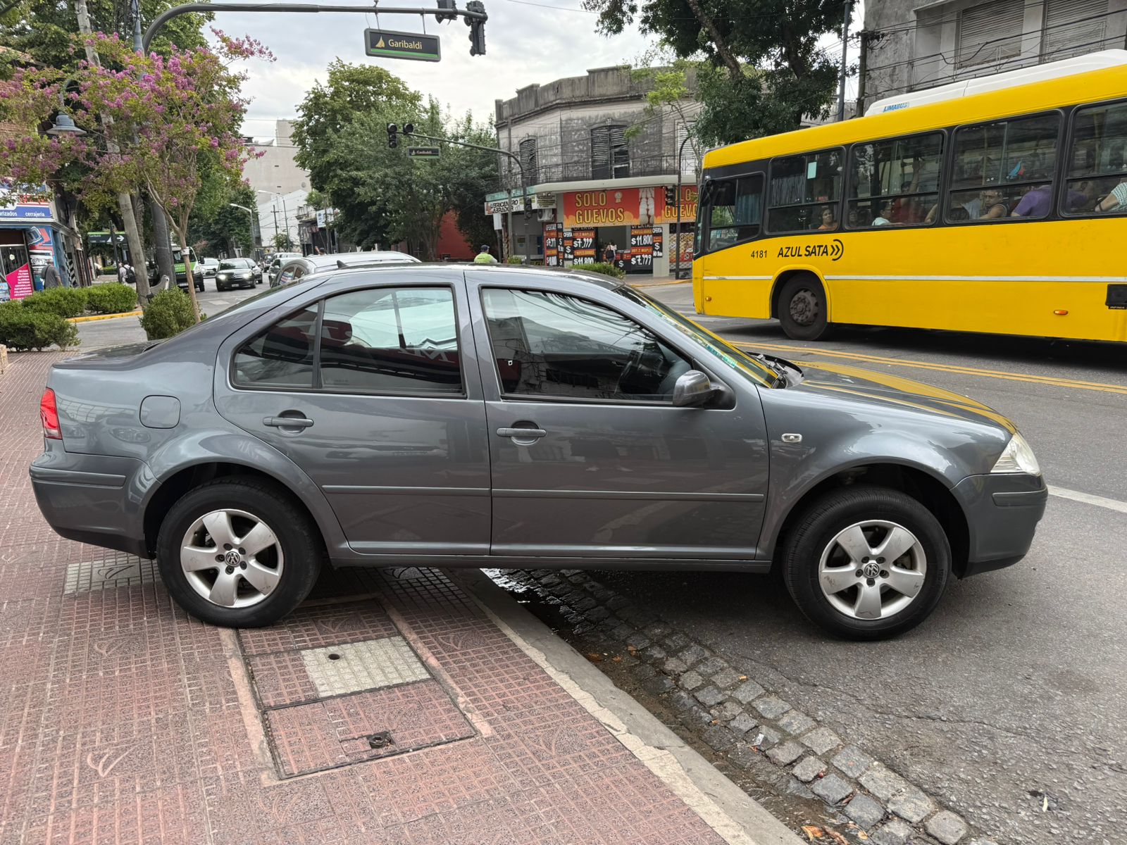 Volkswagen Bora 2013 - Foto 10