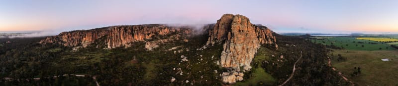 Full range panorama, mist still sitting in the trees