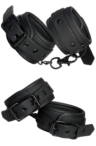 Blaze Handcuff + Ankle Cuff Paketerbjudande |  | Intimast