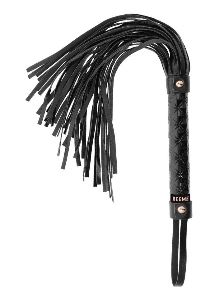 Black Edition Vegan Leather Flogger Flogger