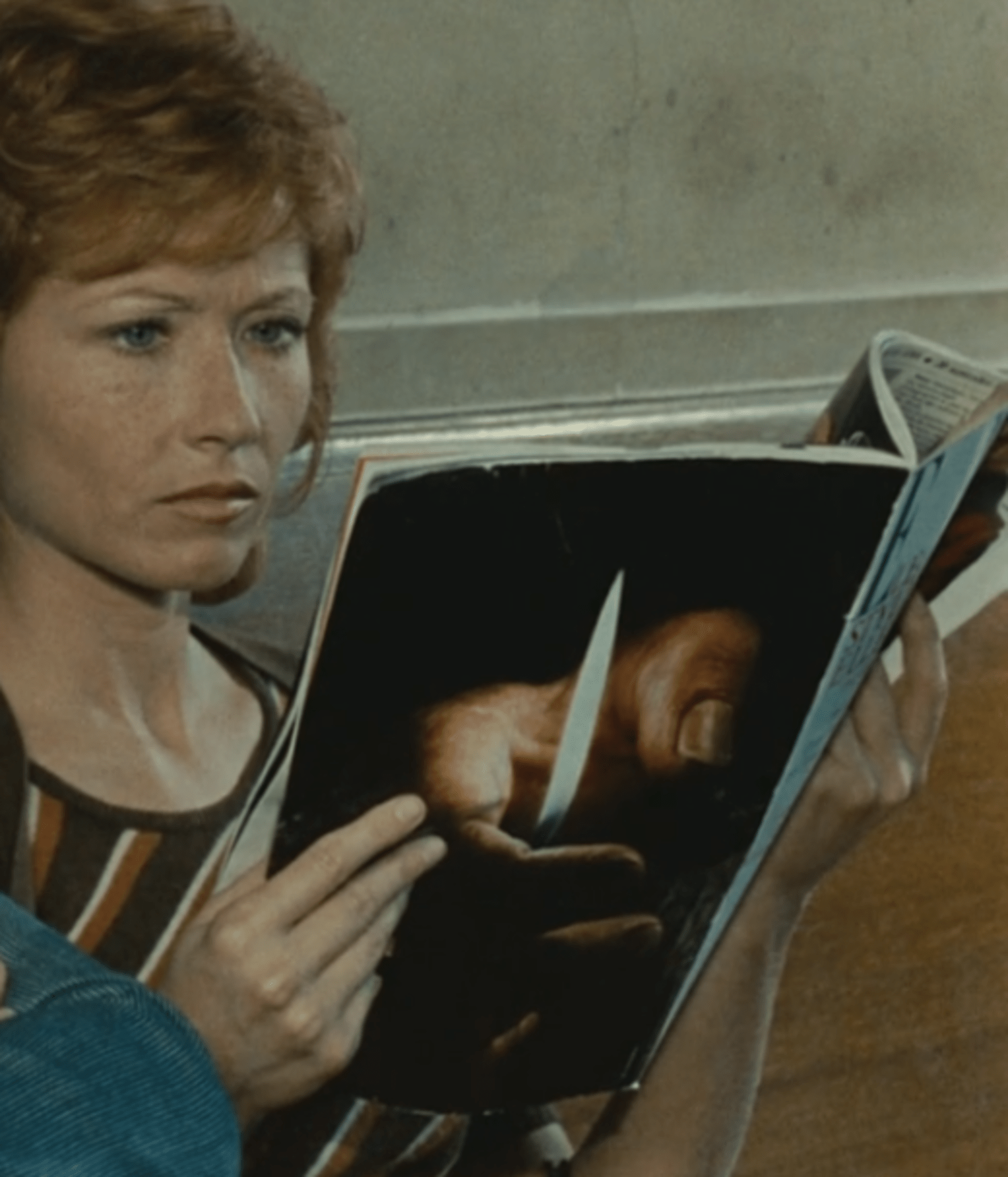 CAPTURES DES REGARDÉS - charlotte el moussaed