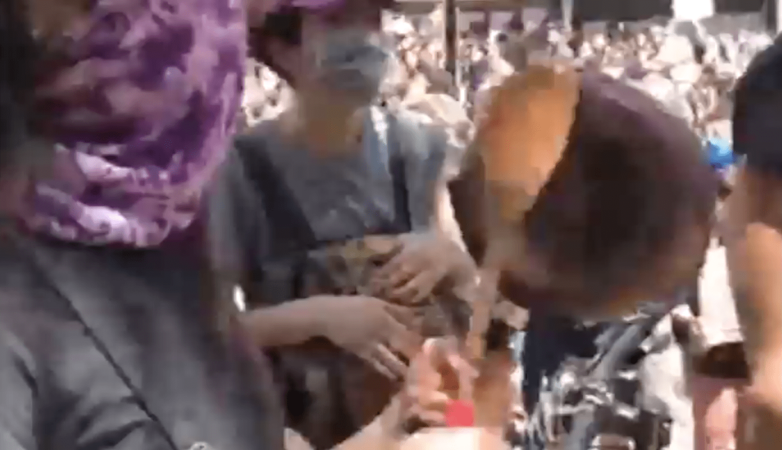 CAPTURES VIDEOS - charlotte el moussaed