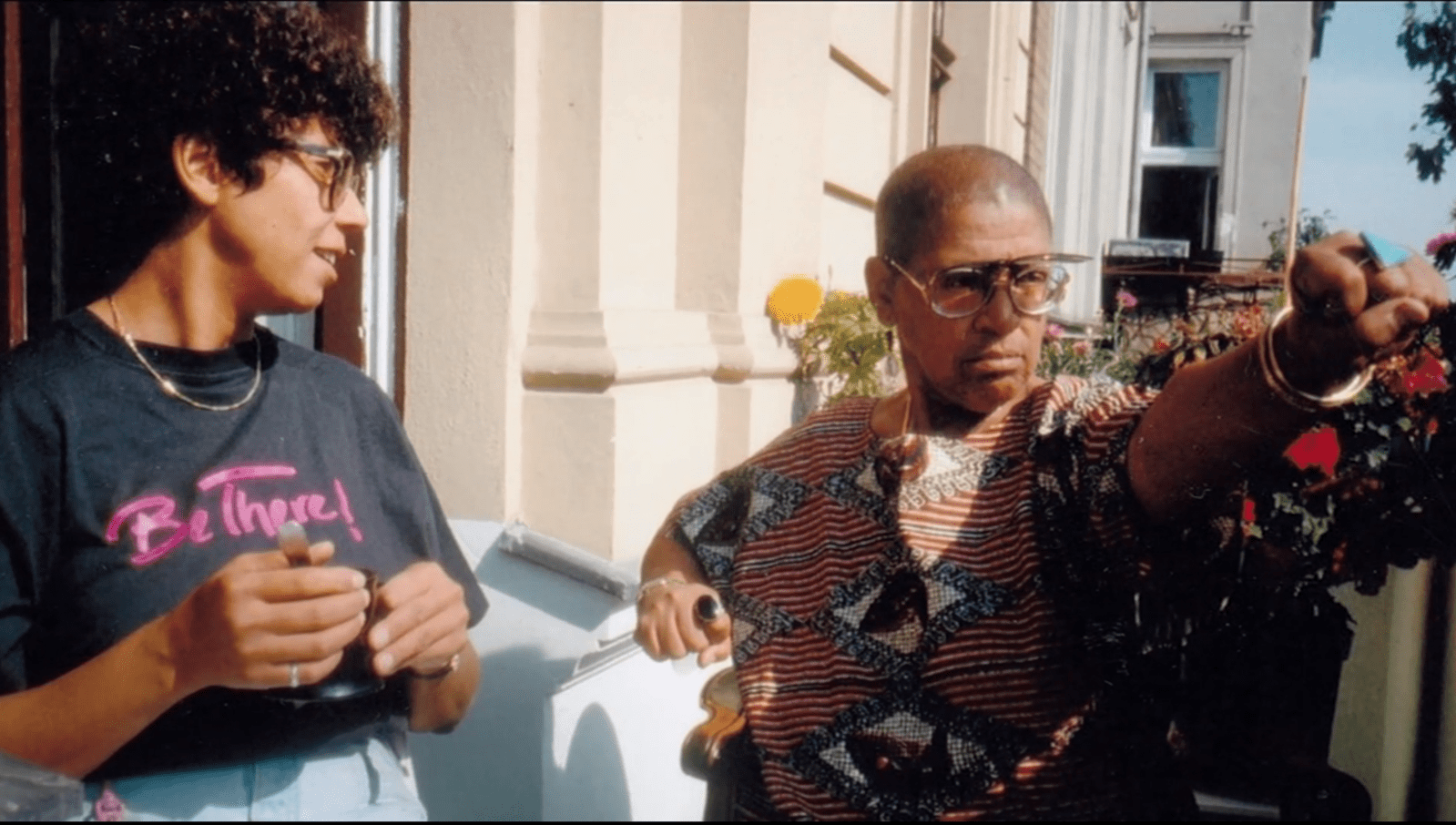 CAPTURES DES REGARDÉS - charlotte el moussaed