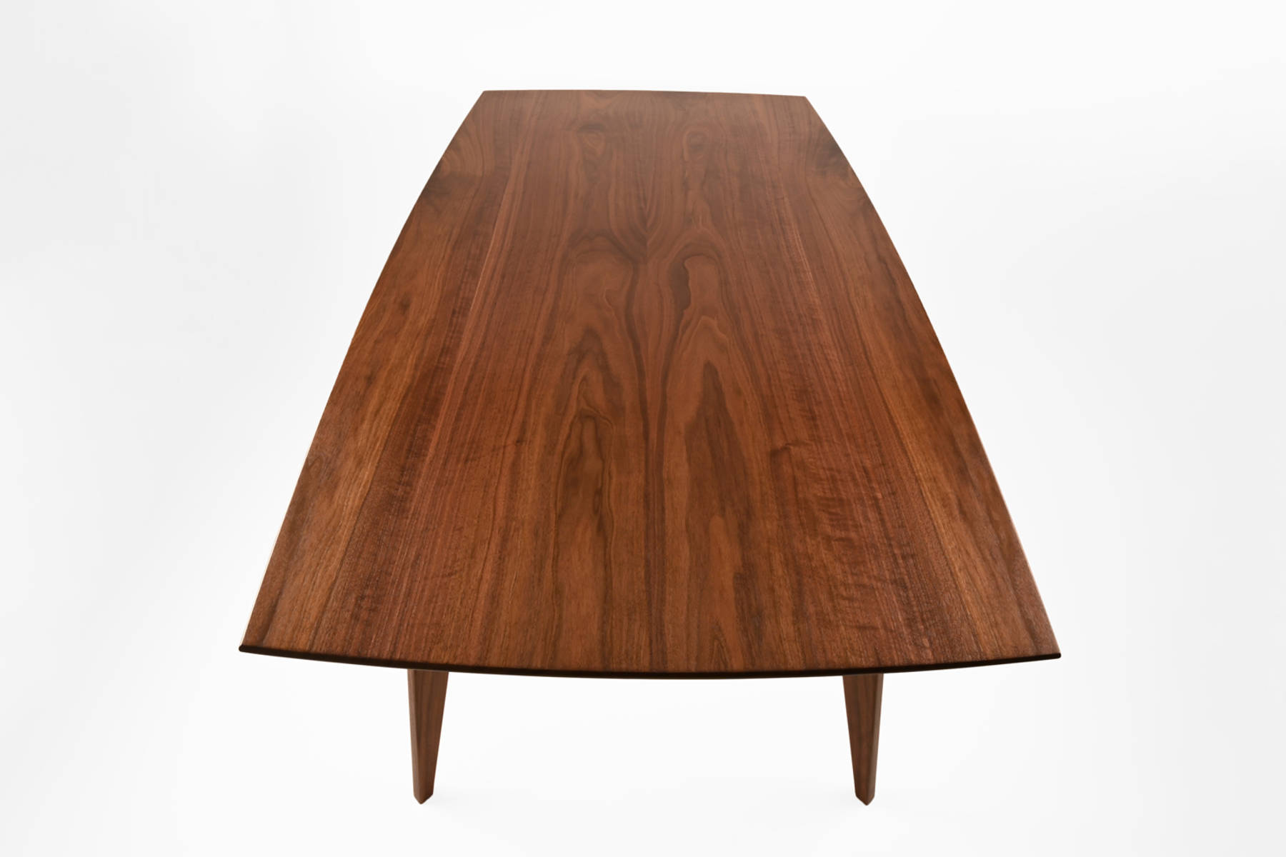 Nord Lion Line 9 dining table