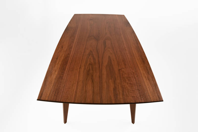 Nord Lion Line 9 dining table