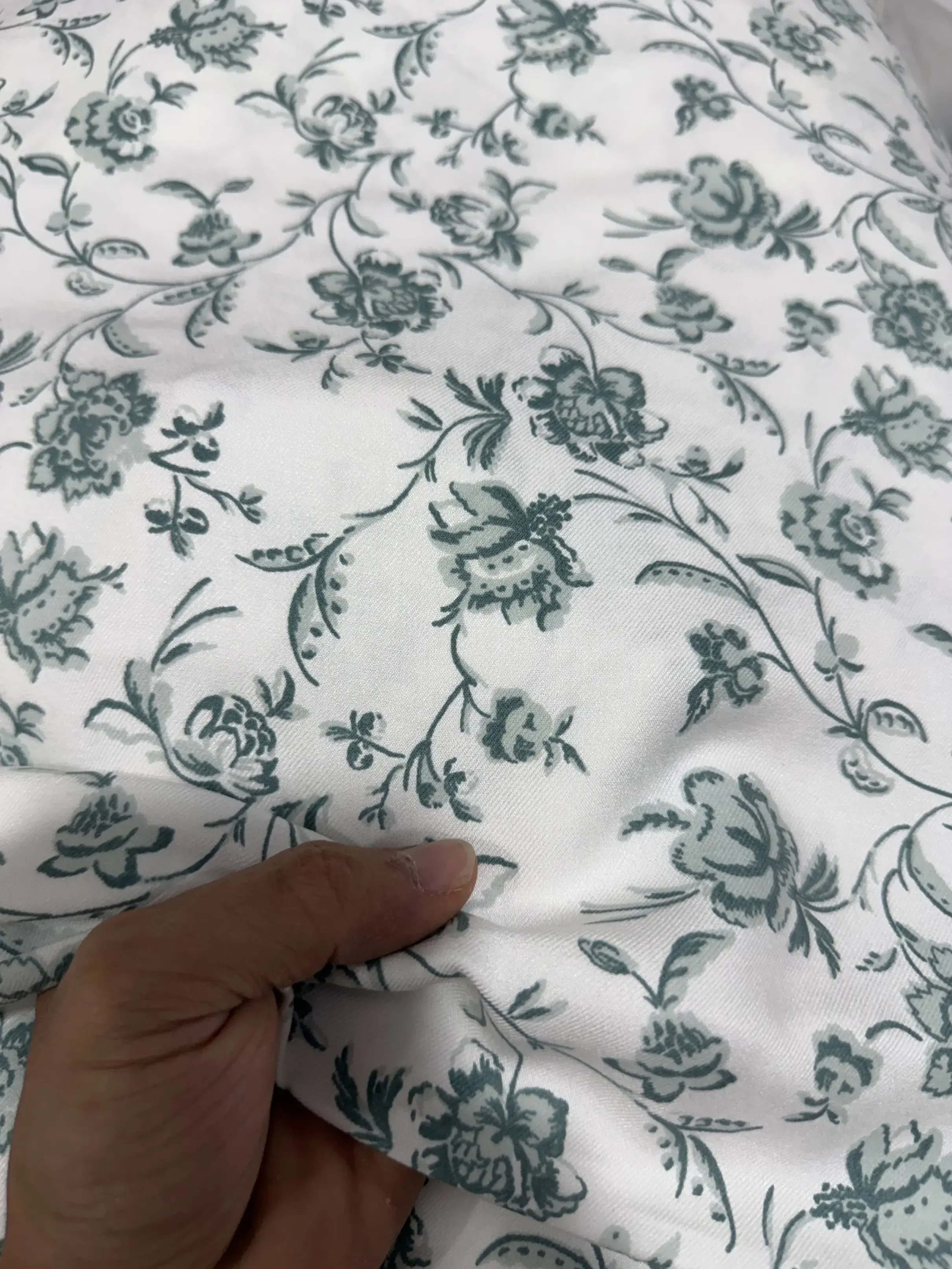 Rayon Cream Floral Vine Print