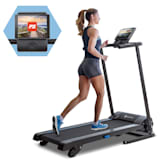 Pacemaker F60 Laufband | 1 PS Motorleistung | Geschwindigkeit: bis 10 km/h | 0,5° / 2,5° / 4° Steigung | LowNoise-FX Drive | Tablethalterung, Bluetooth & App-Integration | Trainingscomputer mit LCD-Display | Pulssensor | klappbar | Bodenrollen