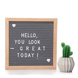 Tableau de lettres 25 x 25 cm 340 lettres et symboles dispositif d'accrochage